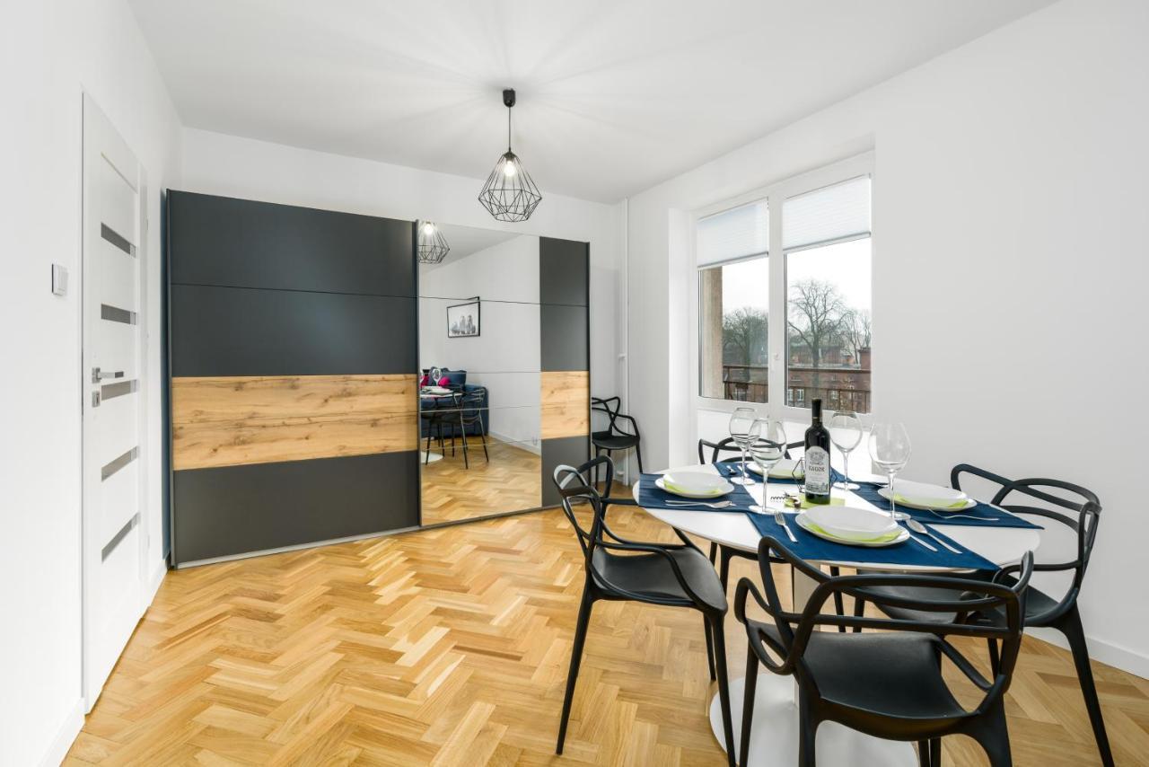 Premium Apartments Grunwaldzka by Renters Posen Exterior foto